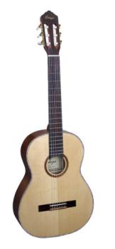Ortega R10ST-LTD, massive Fichte / Mahagoni